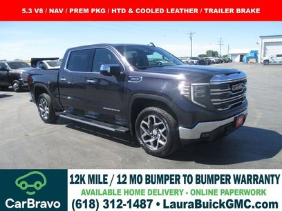 Used 2022 GMC Sierra 1500 SLT w/ SLT Premium Package