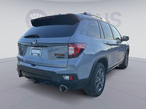 Used 2024 Honda Passport TrailSport image 16
