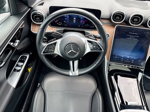Used 2022 Mercedes-Benz C 300 4MATIC Sedan image 17