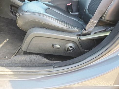 Used 2015 Dodge Journey Crossroad w/ Flexible Seating Group image 14