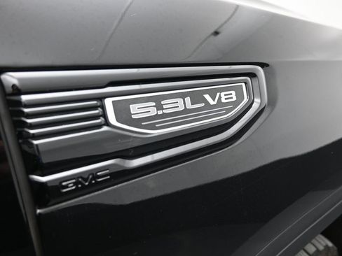 Used 2022 GMC Sierra 1500 Elevation image 23