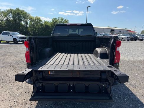 Used 2025 Chevrolet Silverado 1500 RST w/ Redline Edition AWD/4WD image 19
