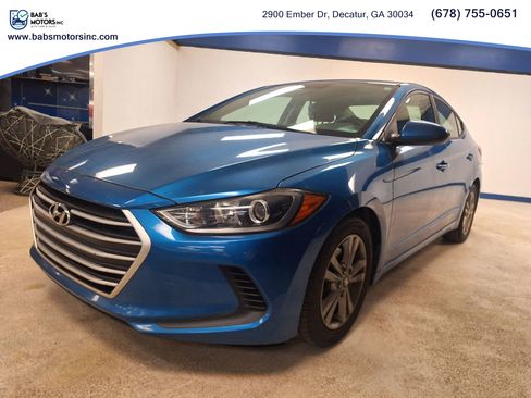 Used 2017 Hyundai Elantra SE image 33