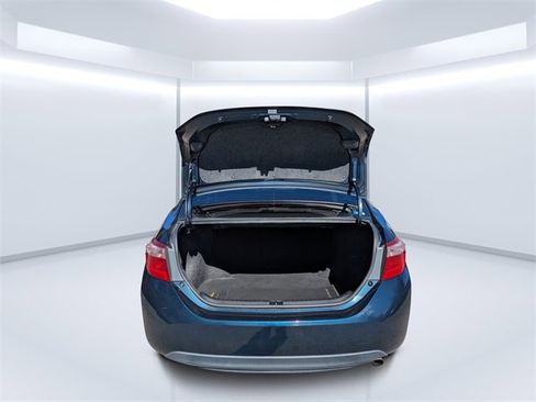 Used 2017 Toyota Corolla L image 10