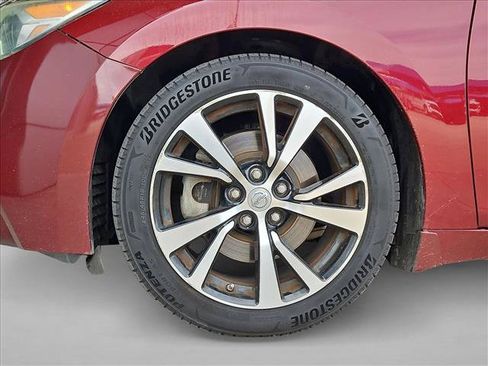 Used 2017 Nissan Maxima Platinum FWD image 24