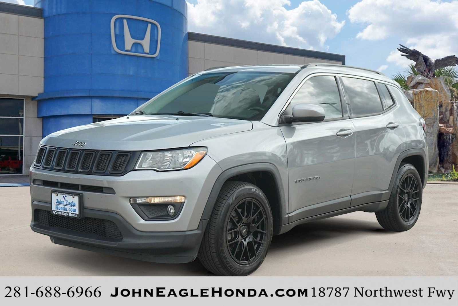 Used 2021 Jeep Compass Latitude w/ Convenience Group FWD image 1
