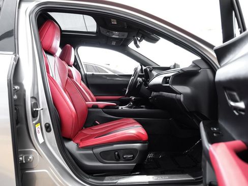 Used 2019 Lexus UX 200 F Sport w/ F Sport Premium Package FWD image 44