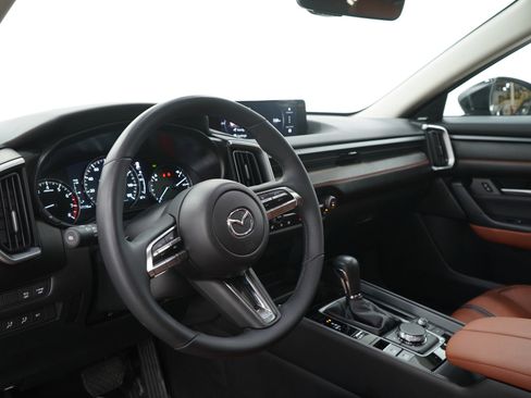 Used 2025 MAZDA CX-50 Meridian Edition AWD/4WD image 26