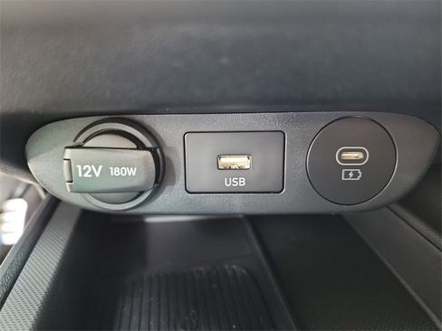 New 2025 Hyundai Elantra SEL w/ Cargo Package image 22