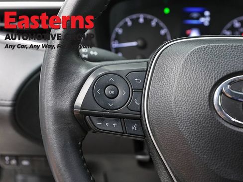 Used 2024 Toyota Corolla Cross LE FWD image 14
