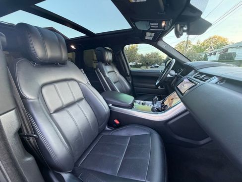 Used 2019 Land Rover Range Rover Sport HSE AWD/4WD image 12