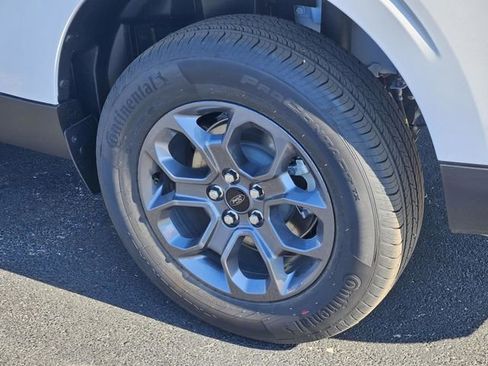 New 2025 Ford Maverick XLT w/ Equipment Group 302A image 9