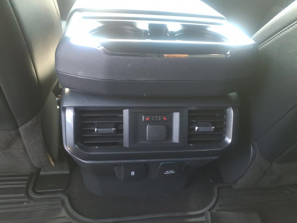 Used 2022 Ford F150 Lariat w/ Equipment Group 502A High AWD/4WD image 14