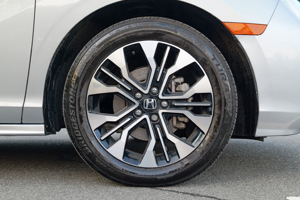 Used 2025 Honda Odyssey Elite image 10