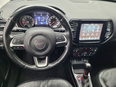 Used 2018 Jeep Compass Limited w/ Navigation Group image 22