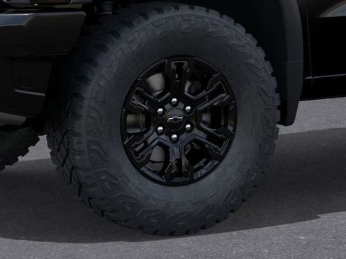 New 2026 Chevrolet Silverado 1500 ZR2 AWD/4WD image 9