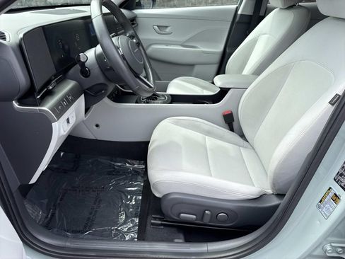 Used 2024 Hyundai Kona SEL AWD/4WD image 29