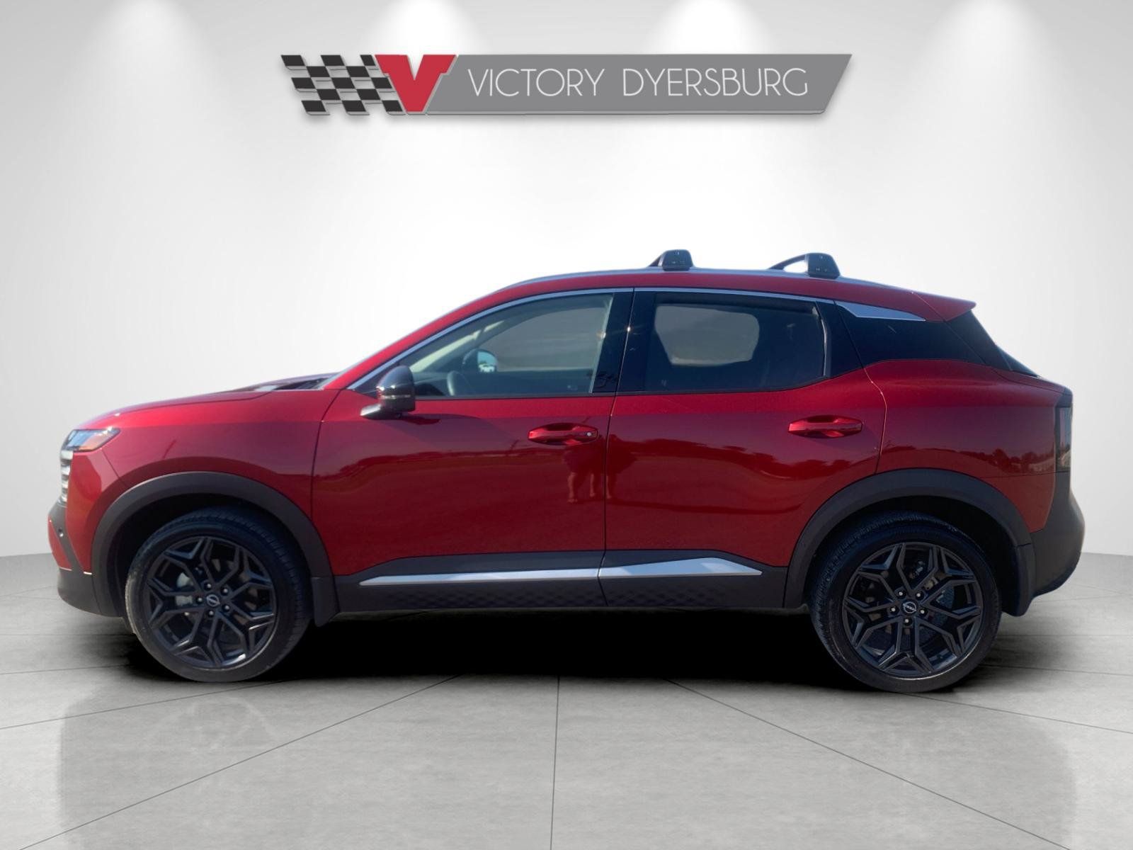 Used 2026 Nissan Kicks SR FWD image 7