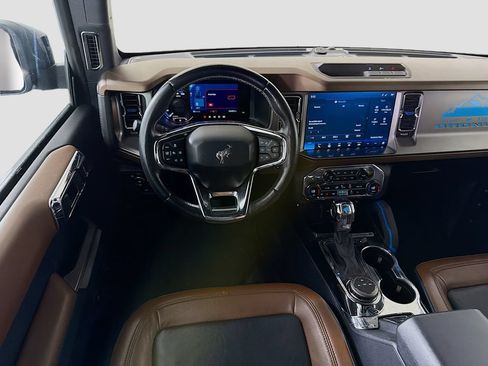 Used 2021 Ford Bronco Outer Banks AWD/4WD image 26