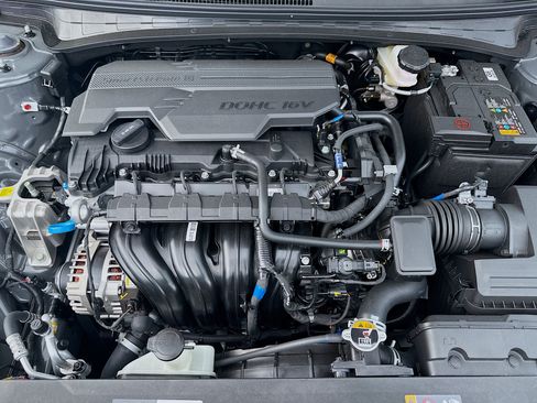 New 2026 Hyundai Elantra Sport FWD image 22