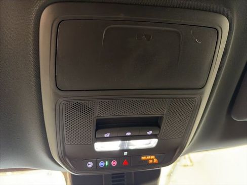 New 2026 Chevrolet Traverse Z71 w/ LPO, Floor Liner Package image 23