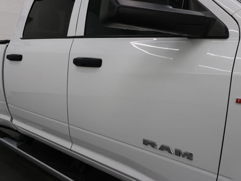 Used 2022 RAM 3500 Tradesman AWD/4WD image 24