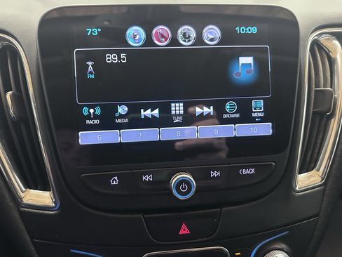 Used 2016 Chevrolet Malibu LT image 43