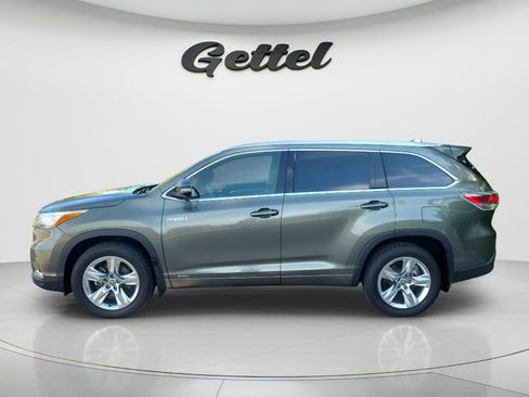 Used 2016 Toyota Highlander Limited w/ Driver Technology Package AWD/4WD image 8