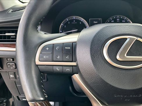 Used 2016 Lexus ES 350 image 40