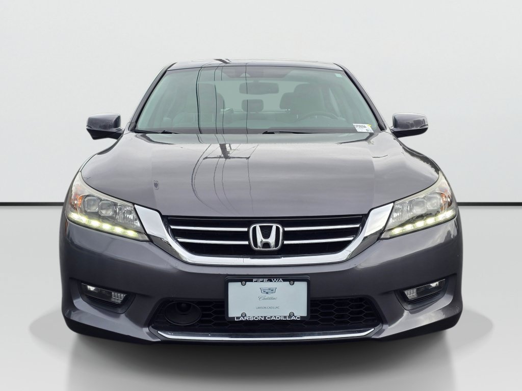 Used 2014 Honda Accord Touring image 9
