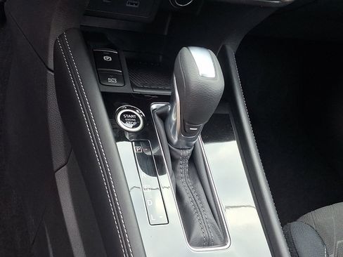 Certified 2024 Nissan Kicks SV w/ Interior Electronics Package FWD image 18