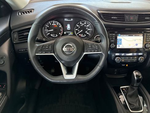 Used 2017 Nissan Rogue SL w/ SL Premium Package AWD/4WD image 14