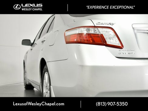Used 2007 Toyota Camry Hybrid image 9