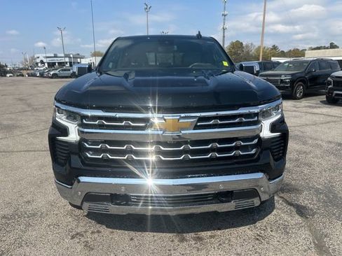 Used 2024 Chevrolet Silverado 1500 LTZ w/ LTZ Convenience Package II image 8