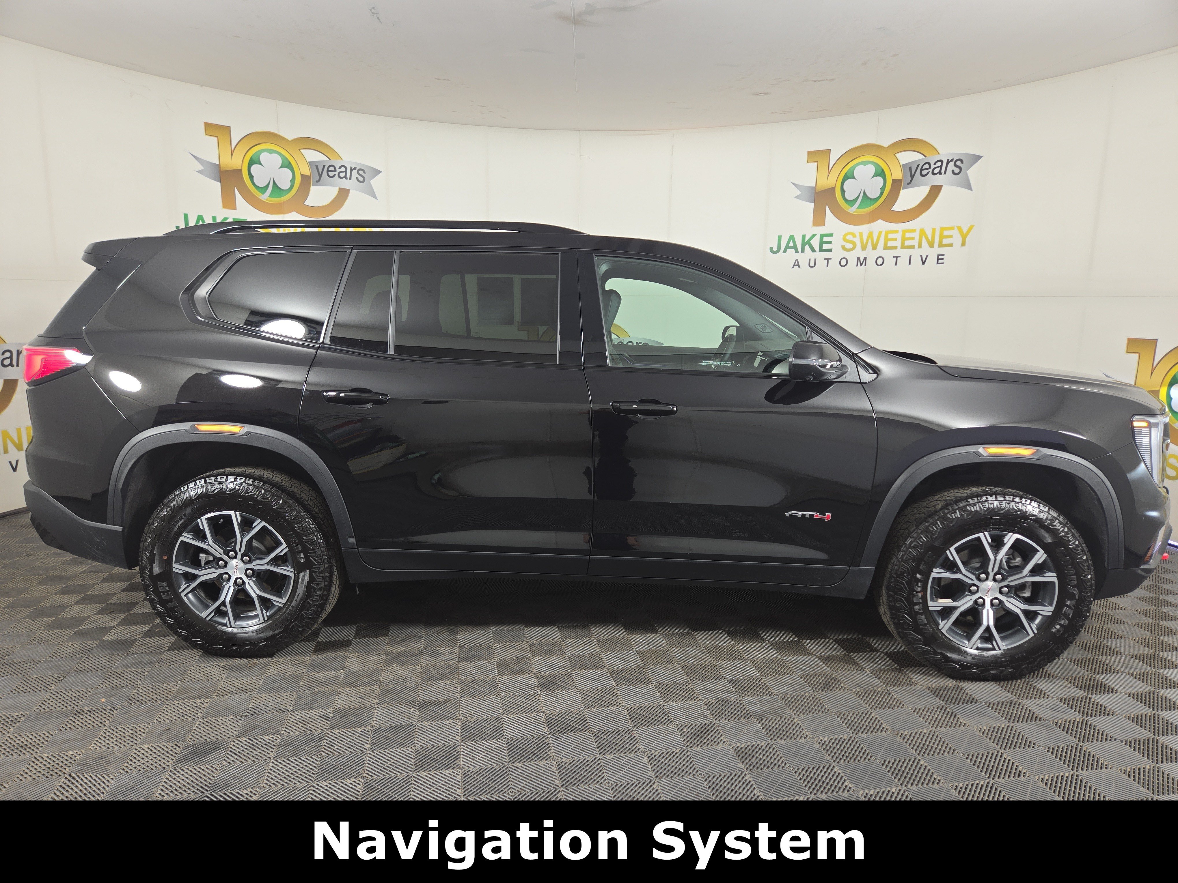 Certified 2025 GMC Acadia AT4 AWD/4WD image 10