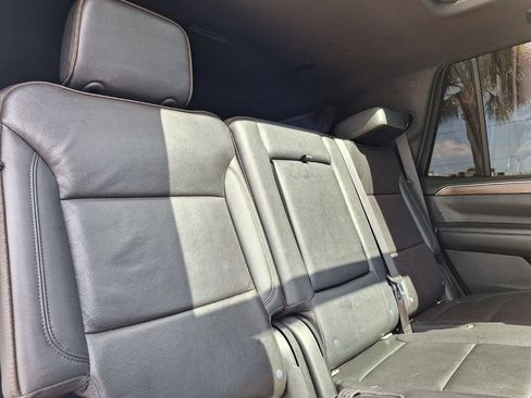 Used 2021 Chevrolet Tahoe High Country RWD image 32