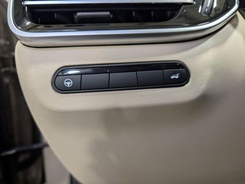 Used 2025 INFINITI QX60 Sensory image 22