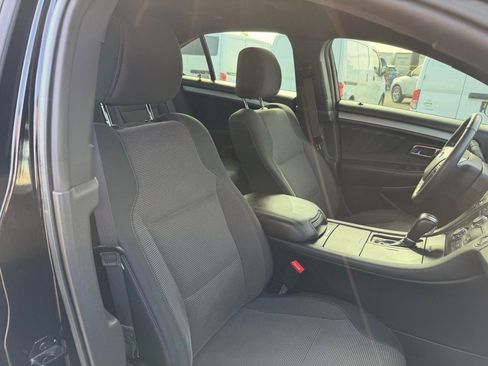 Used 2017 Ford Taurus SEL w/ Equipment Group 201A image 22