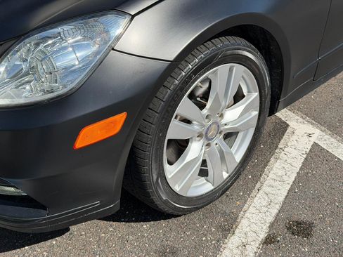Used 2012 Mercedes-Benz E 350 2dr Cabriolet E 350 RWD image 7