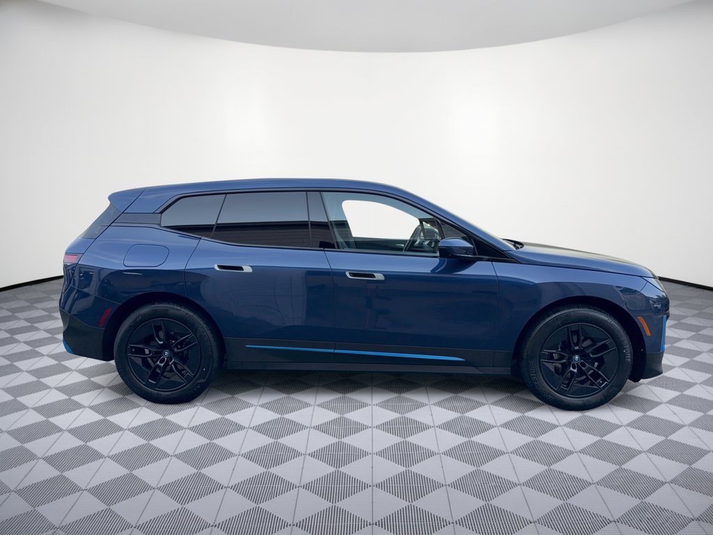 Certified 2024 BMW iX xDrive50 AWD/4WD image 8