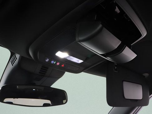 New 2026 Chevrolet Traverse LT w/ LPO, Floor Liner Package image 16