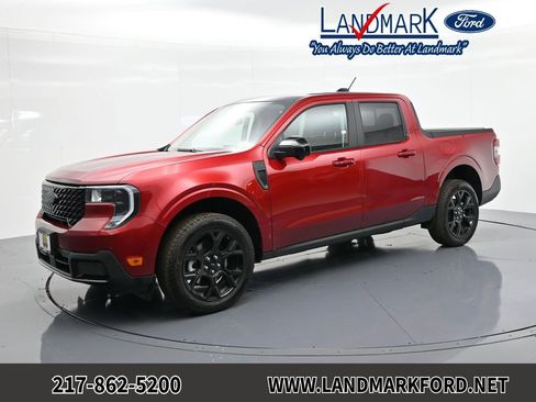 New 2026 Ford Maverick Lariat w/ Black Appearance Package image 1