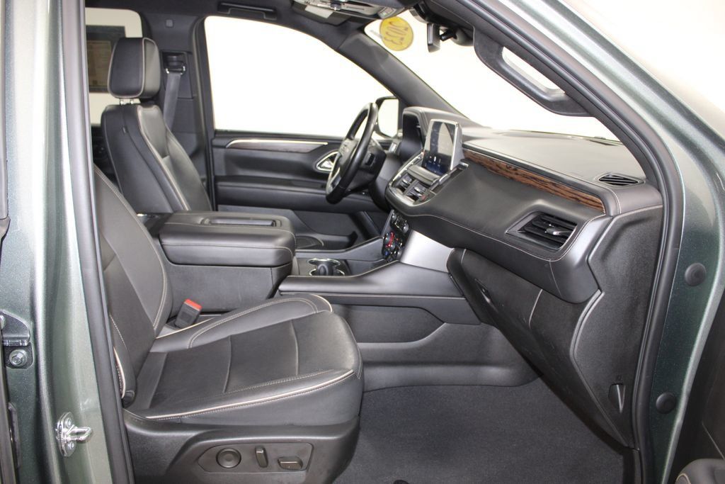 Used 2023 Chevrolet Tahoe Premier RWD image 29