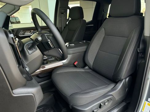 New 2026 GMC Sierra 1500 Elevation image 12