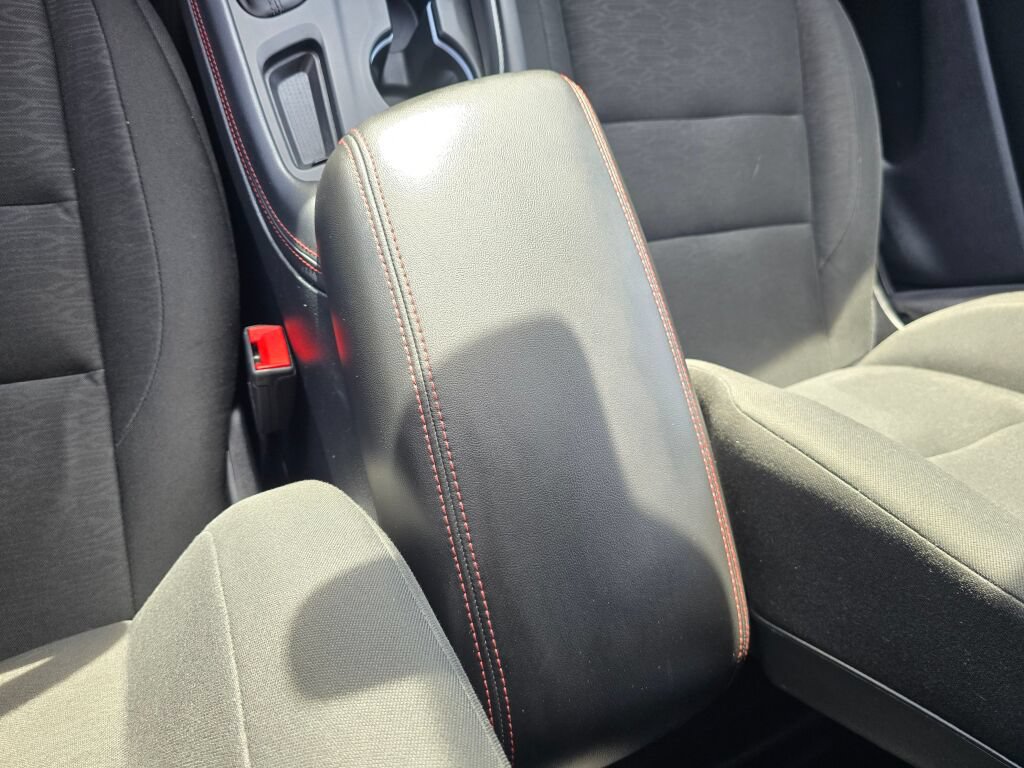 Used 2025 Dodge Durango GT AWD/4WD image 30