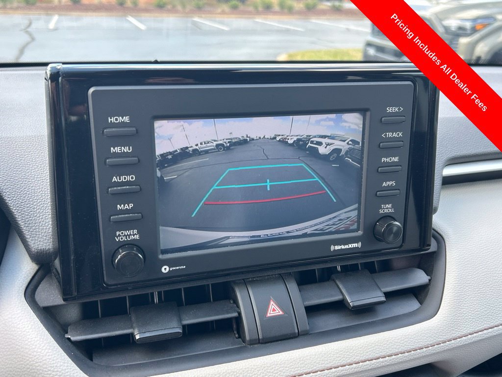 Used 2021 Toyota RAV4 XLE w/ Convenience Package FWD image 13