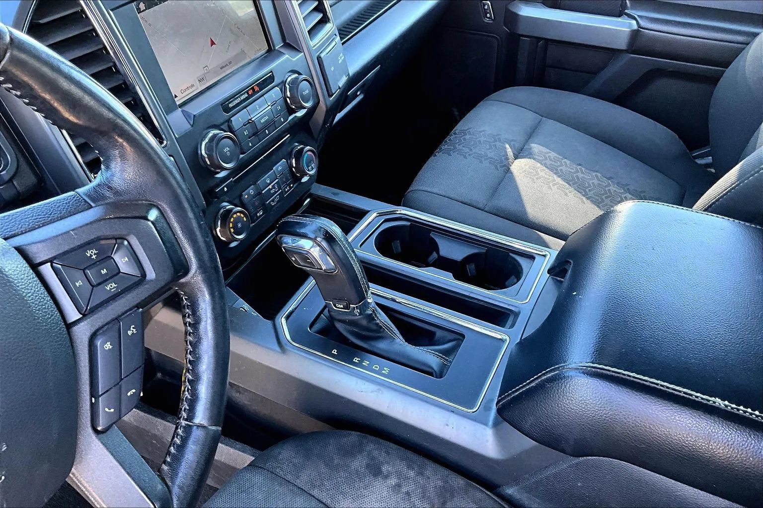 Used 2018 Ford F150 XLT w/ Equipment Group 302A Luxury AWD/4WD image 17