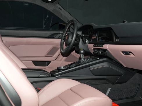 Certified 2026 Porsche 911 GT3 RWD image 14