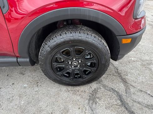 Used 2025 Ford Bronco Sport Badlands image 28