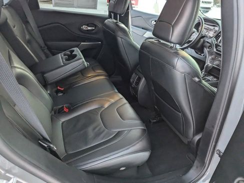 Used 2020 Jeep Cherokee Limited image 20